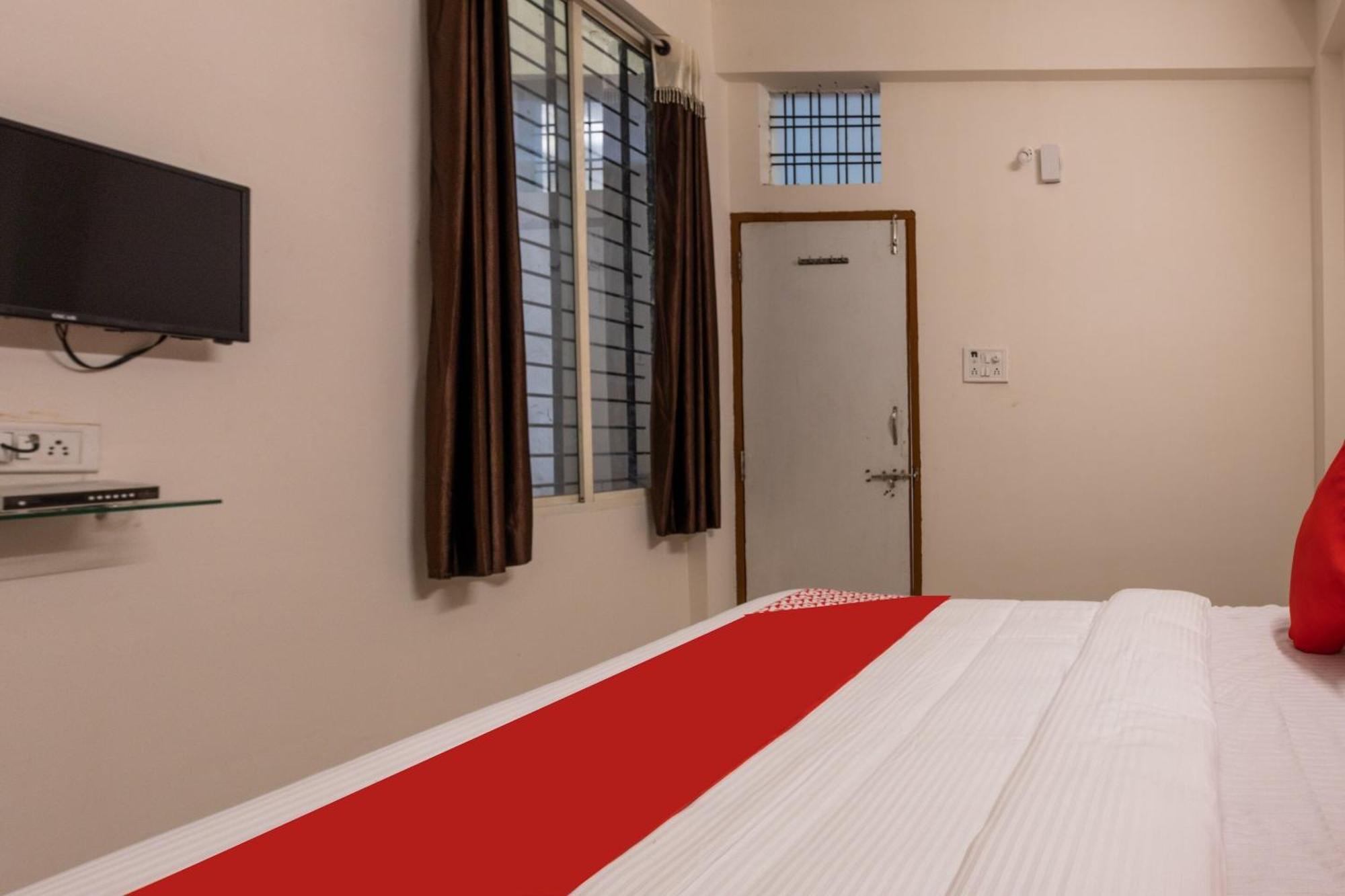 Hotel O Ocean Pearl Индаур Экстерьер фото